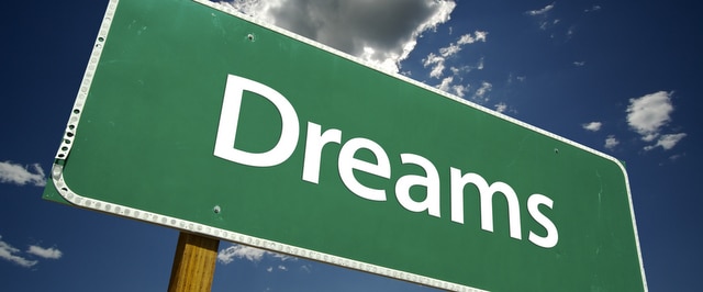 dreams-road-sign